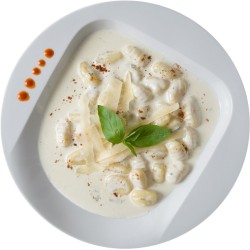 Tortellini panna e prosciutto